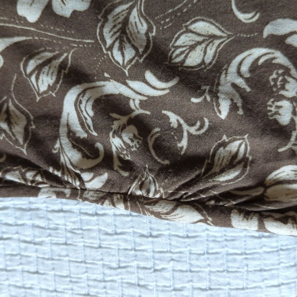 Brown/Cream Floral Tshirt with Cute Glitter Collar Detail & Waist Ruching - Picture 7 of 7